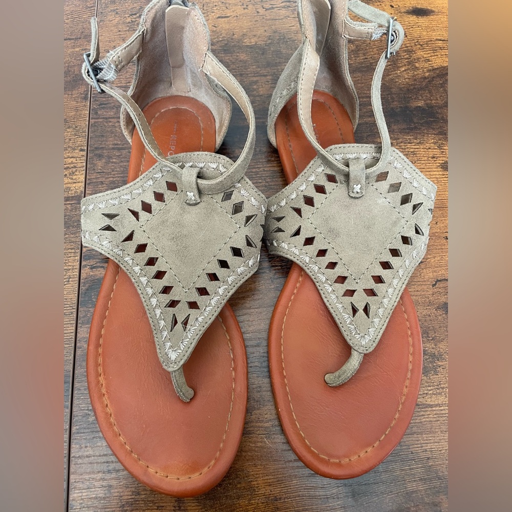 Stylish Beige Sandals for Women